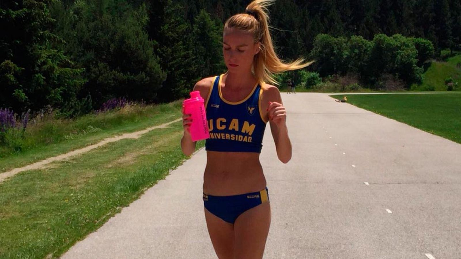 Raquel González aclimata su marcha a Río | Ver