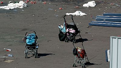 Imgenes de la desesperacin y del pnico en Niza