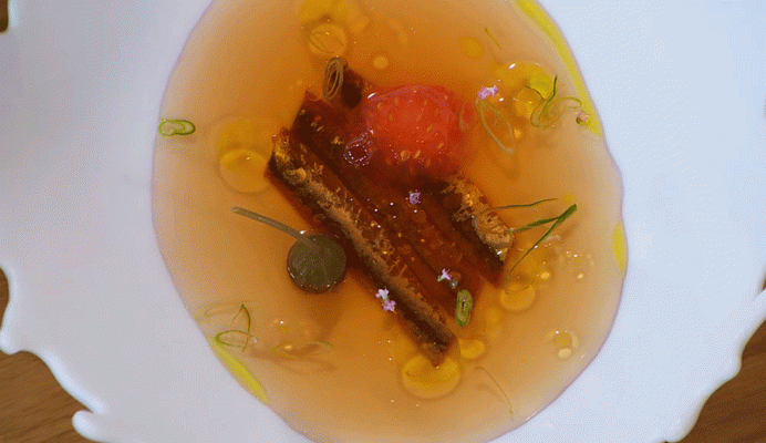 RTVE Cocina - Consomé de tomate y anchoa