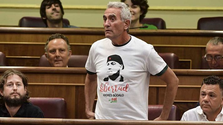 Telediario 1 - Las anécdotas de la sesión de constitución de las Cortes