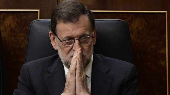 Telediario 1 - Rajoy pide que se le deje gobernar y que no se bloquee su investidura