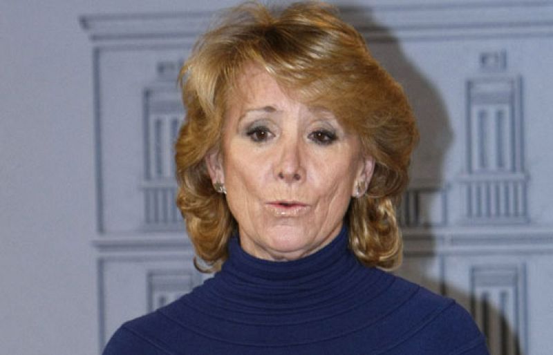 Esperanza Aguirre se muestra satisfecha tras la reunión mantenida en Moncloa con Zapatero