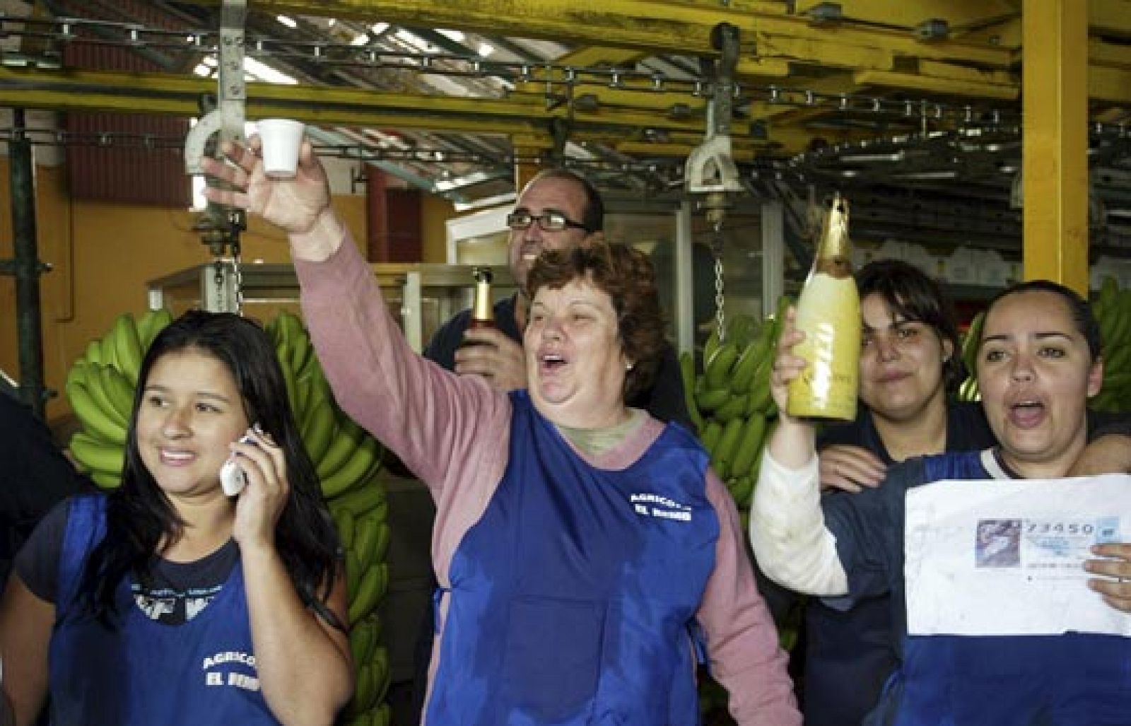 Telediario 2 en cuatro minutos - 22/12/08 | Ver