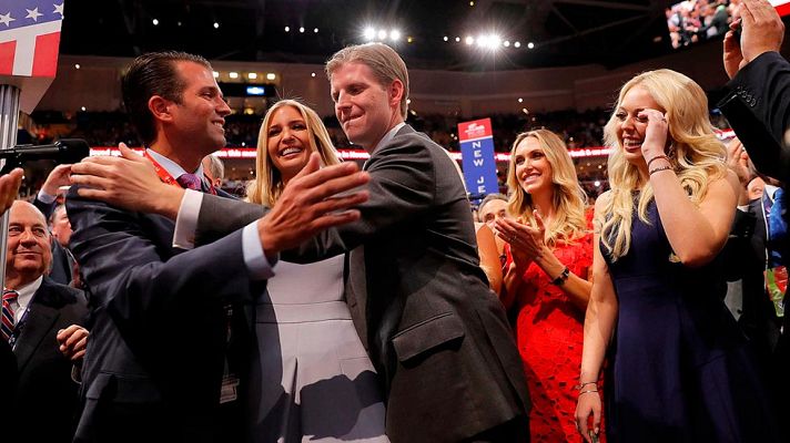 Telediario 1 - Donald Trump, elegido oficialmente candidato republicano a la Presidencia de EEUU