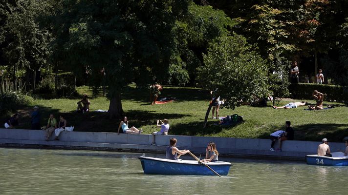 El tiempo - Temperaturas en descenso y lluvia en los sistemas montañosos del norte