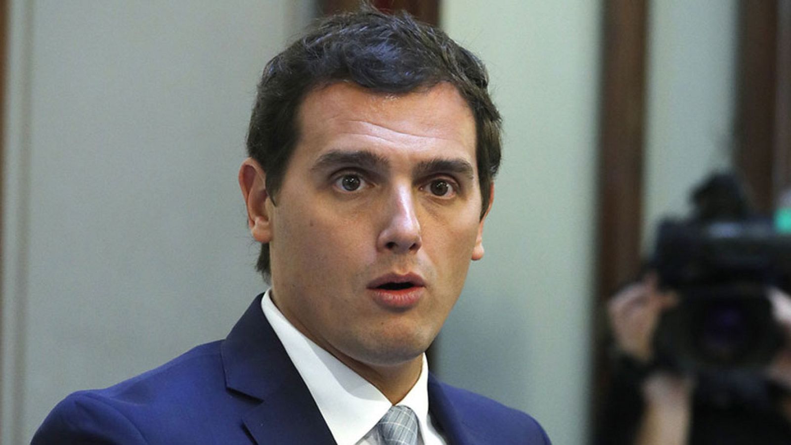 Albert Rivera insta al rey a que pida a Pedro Sánchez que se abstenga y facilite un gobierno