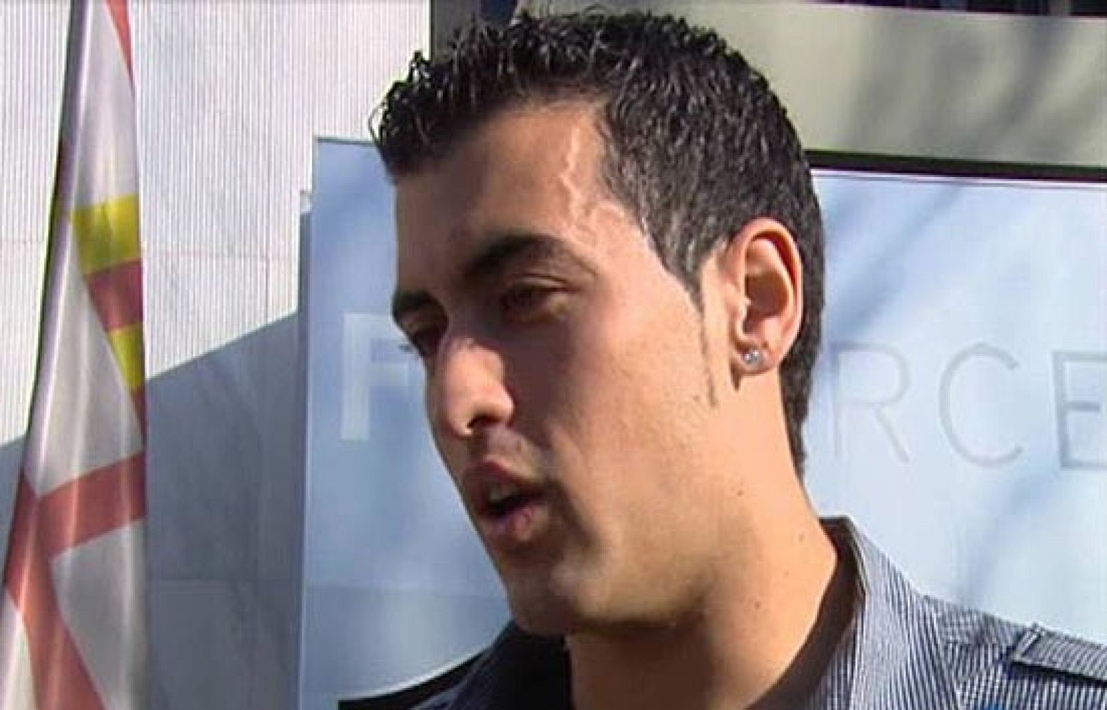 Busquets renueva con el Barcelona