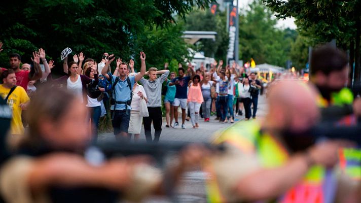 Telediario 1 - "Pensé que eran fuegos artificiales"