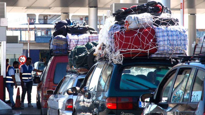 Miles de magrebíes cruzan nuestro país para ver a su familia
