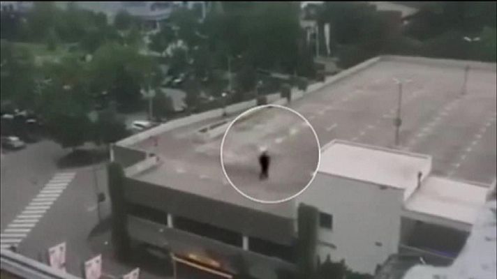 Telediario 1 - El atacante de Múnich: "Me han acosado durante siete años y voy a cargarme a todos"