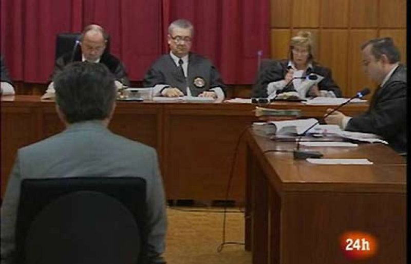 El Juez Calamita, condenado a más 2 años de inhabilitación por retrasar la adopción | Ver