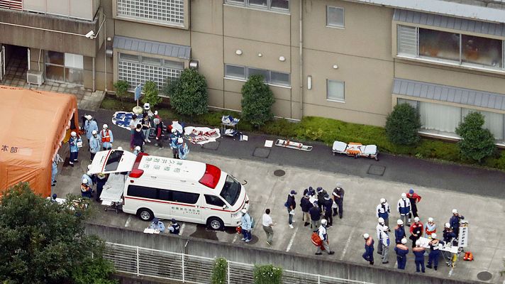 Telediario 1 - Un hombre mata a 19 personas y hiere a 25 en una residencia de discapacitados en Japón