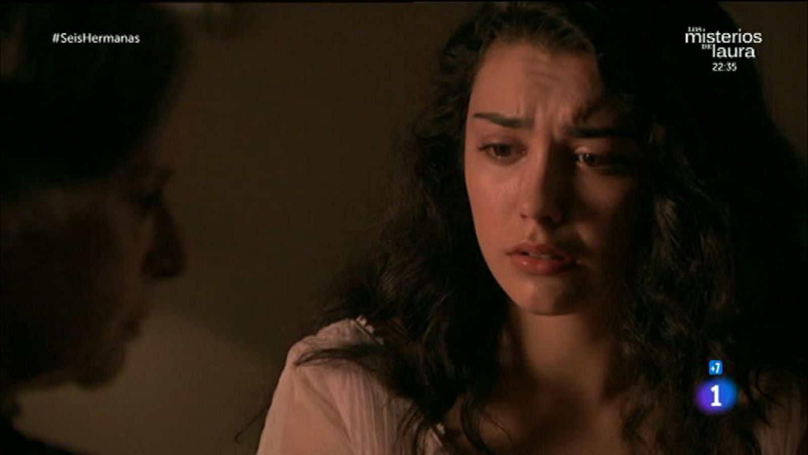 Elisa encuentra apoyo en Rosalía