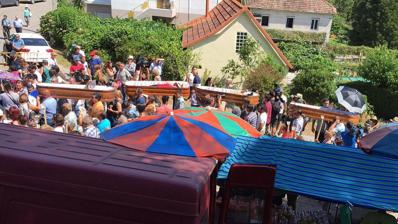 España Directo- Procesión de ataudes en Galicia