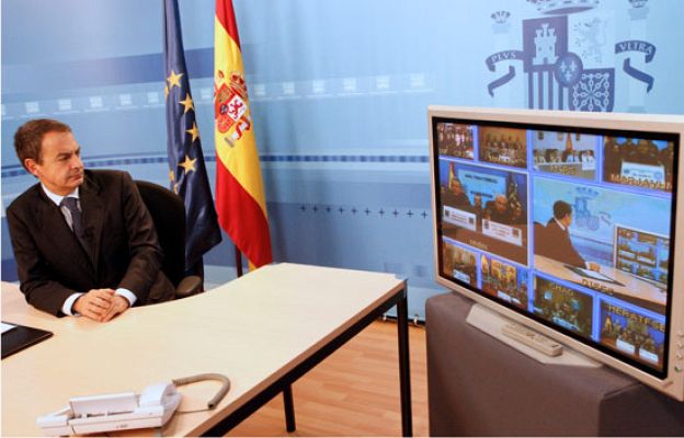  - Zapatero felicita a las tropas