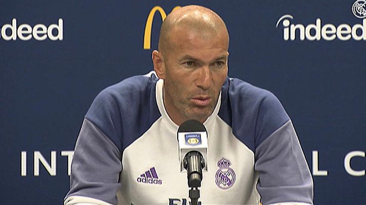 Telediario 1 - Zidane está "encantado" con su plantilla