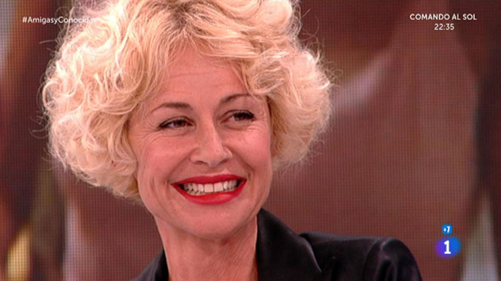 Amigas y Conocidas - Esther Arroyo: "Después de pensar que me iba a morir, el saber que me tenian que cortar la pierna no me parecia tan malo"