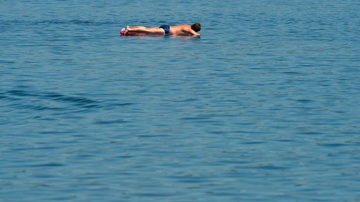 El tiempo - 15 provincias en alerta por altas temperaturas, vientos y fuertes oleajes