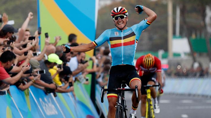 Telediario 1 - Río 2016 | Van Avermaet, campeón olímpico en ruta y 'Purito' se despide con un quinto puesto