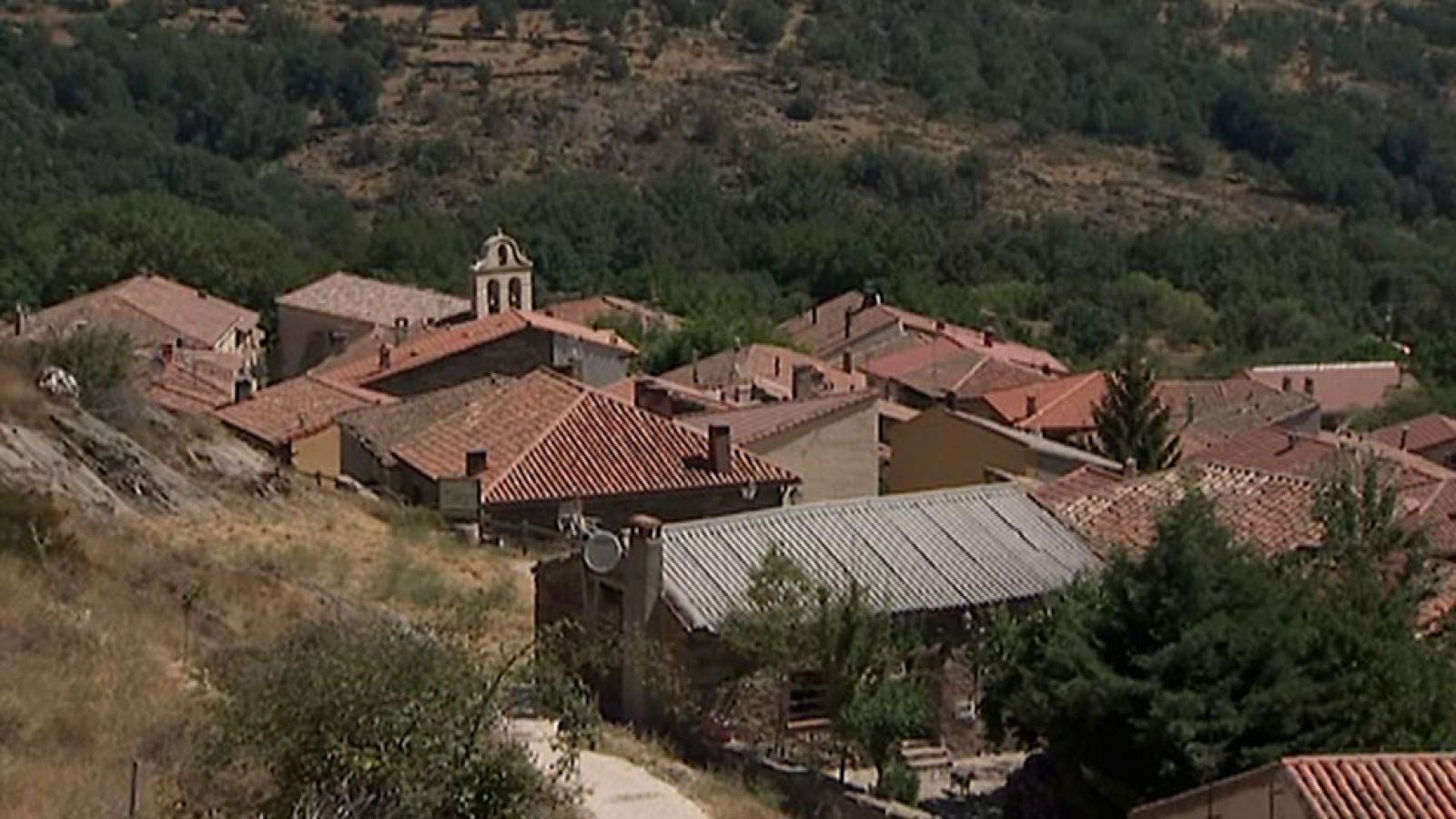 En verano las grandes ciudades se van vaciando siendo el destino los pueblos