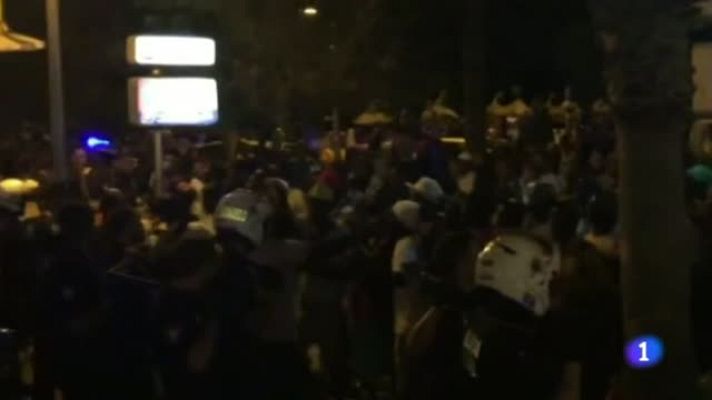 Telediario 1 - Altercado entre 'manteros' y policía en Palma de Mallorca