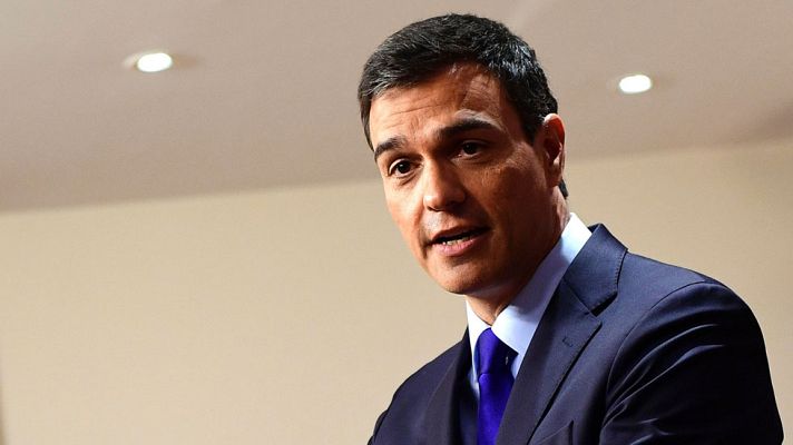 Telediario 1 - El PSOE reitera su "no" a Rajoy y lamenta que este aplace una semana la decisión sobre las condiciones de C's