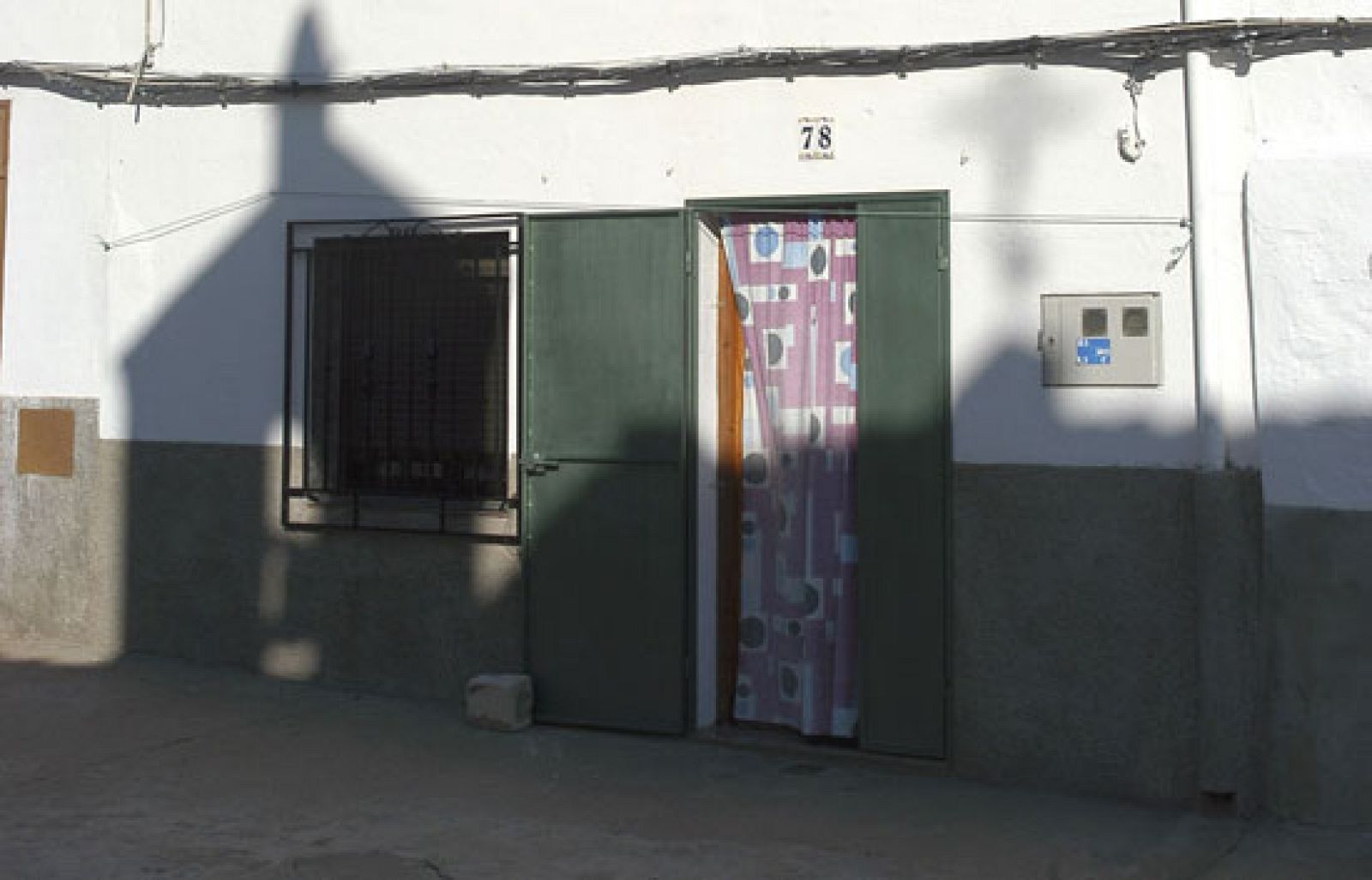 Una mujer de 28 años mata a su padre de 54 en la Nochebuena | Ver