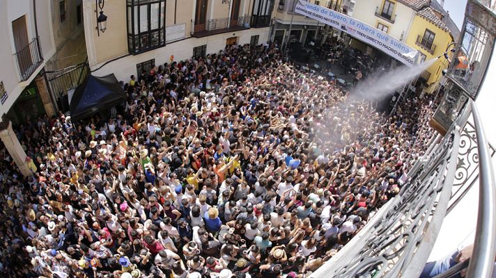 Telediario 1 - Los festivales de verano no son sólo una oferta de ocio