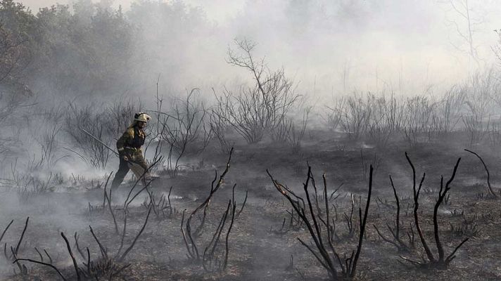 Telediario 1 - Los montes gallegos van recuperando la calma tras los incendios