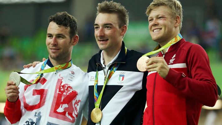 Río 2016 - Río 2016. Ciclismo en pista | Viviani se lleva el omnium y Cavendish, la polémica