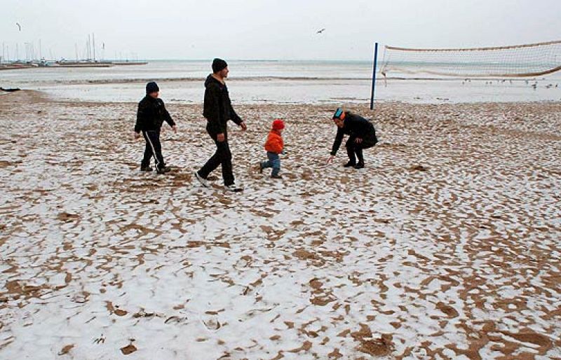 El temporal de viento, lluvia y nieve deja ya cuatro muertos