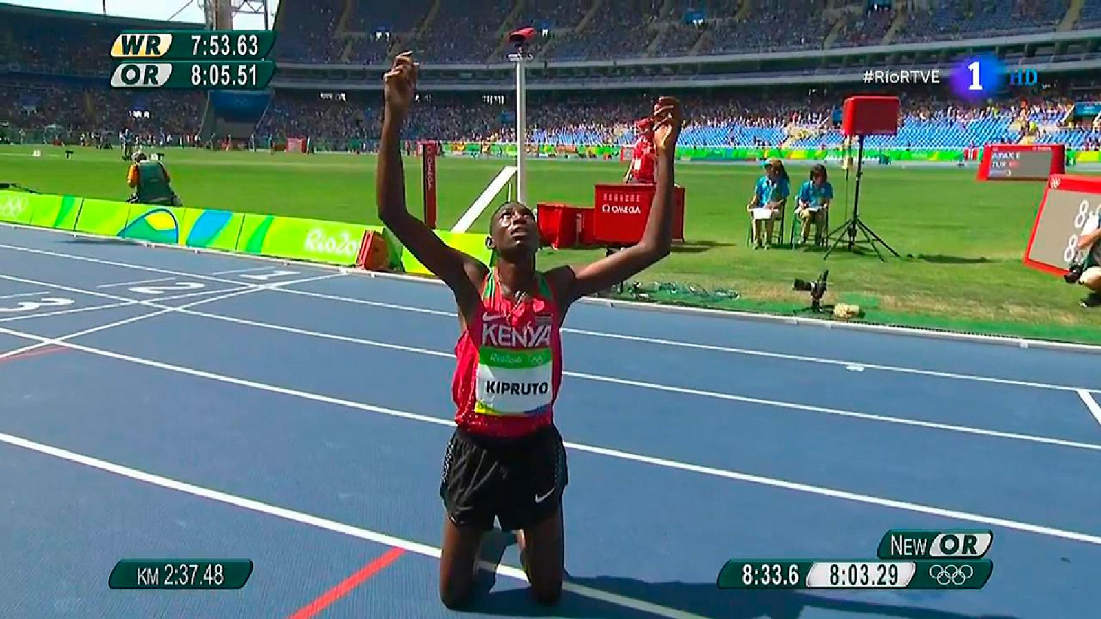Río 2016 | El keniano Conseslus Kipruto gana el oro en los 3000 obstáculos