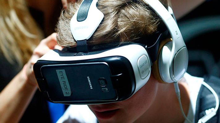 Telediario 1 - En Colonia, Alemania, se celebra estos días la 'Gamescom', la feria de videojuegos más grande de Europa