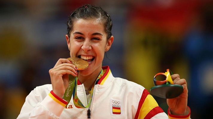 Río 2016 - Río 2016 - Bádminton | Una emocionada Carolina Marín recibe la medalla de oro