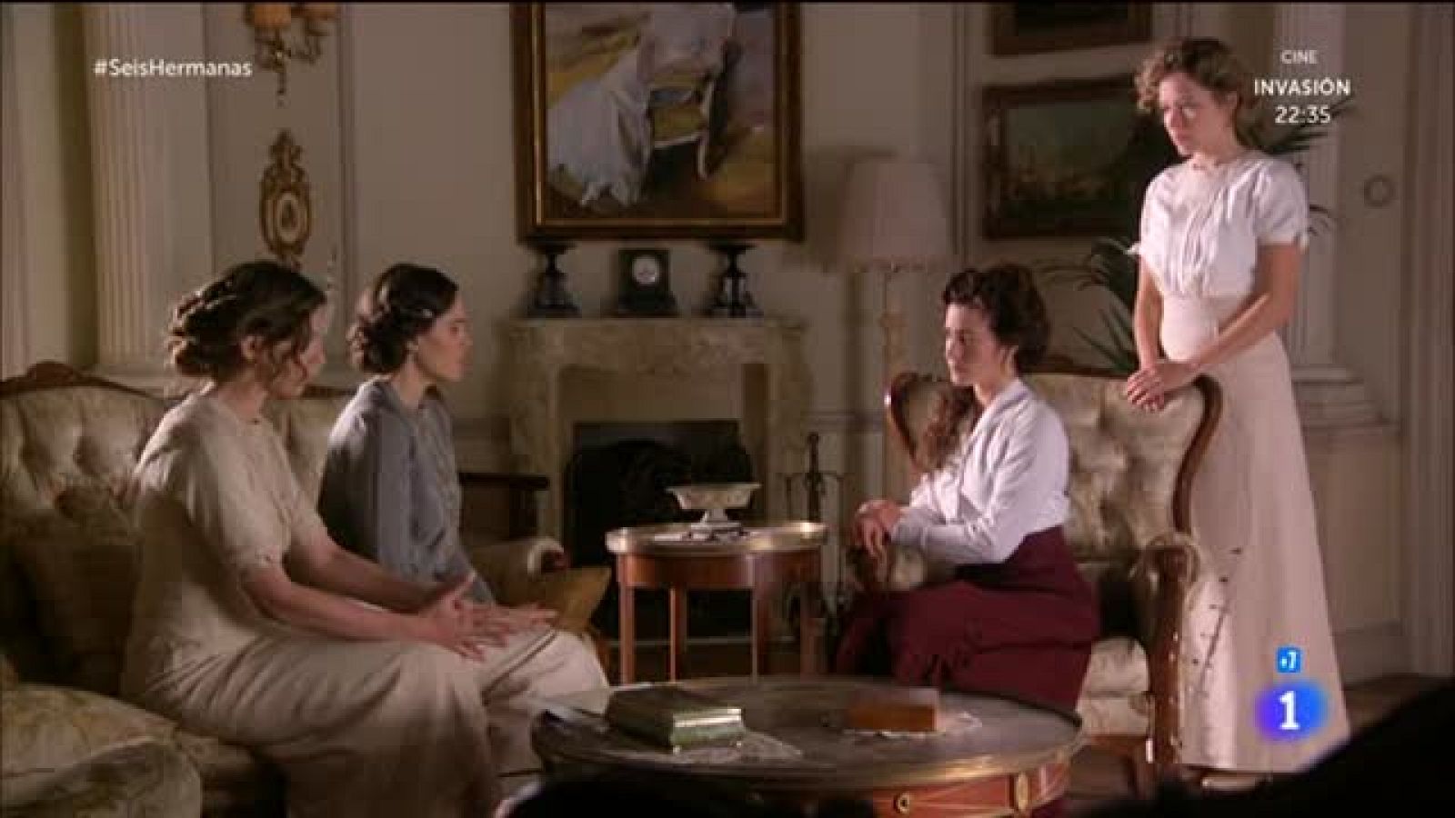 Soledad como una Silva más, se muda con ellas