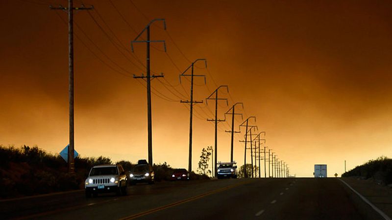 Levante fuerte en el Estrecho y despejado en casi todo el país