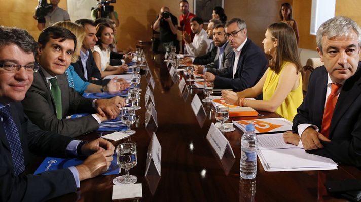 Telediario 1 - Ciudadanos avisa que la negociación con el Partido Popular se estanca
