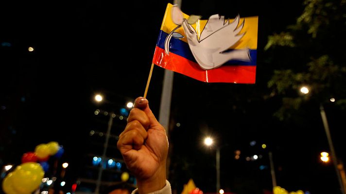 Telediario 1 - El acuerdo de paz en Colombia permitirá a las FARC tener voz en la vida política, pero no voto