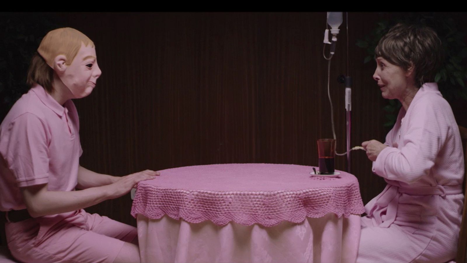 RTVE.es estrena 'Jamás me echarás de ti', el nuevo cortometraje de Eduardo Casanova | Ver