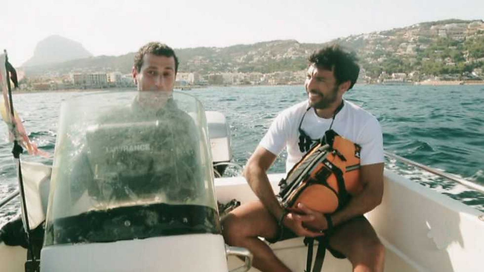 Capitán Q - Jávea - Isleta del Moro - ver ahora