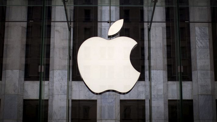 Telediario 1 - Apple tacha de "basura política" las acusaciones de la Comisión Europea