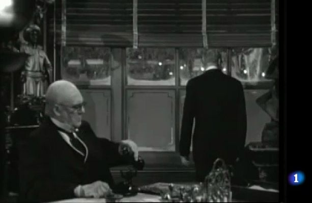 L'Informatiu - 25 anys de la mort del director de cinema nord-americà Frank Capra