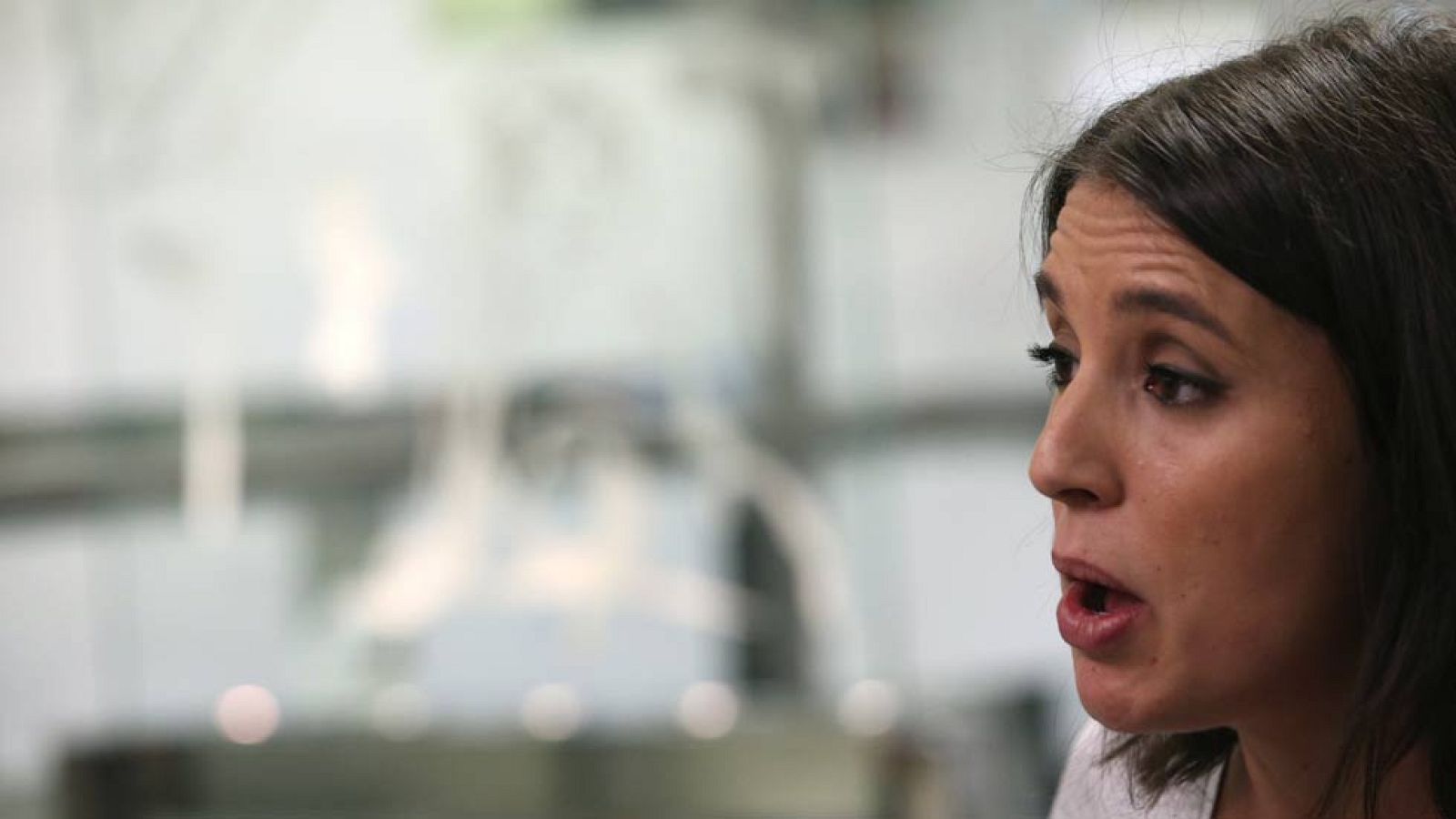 Podemos aboga por un Gobierno progresista y C's ve "inviable" entenderse con Iglesias - Los desayunos | Ver