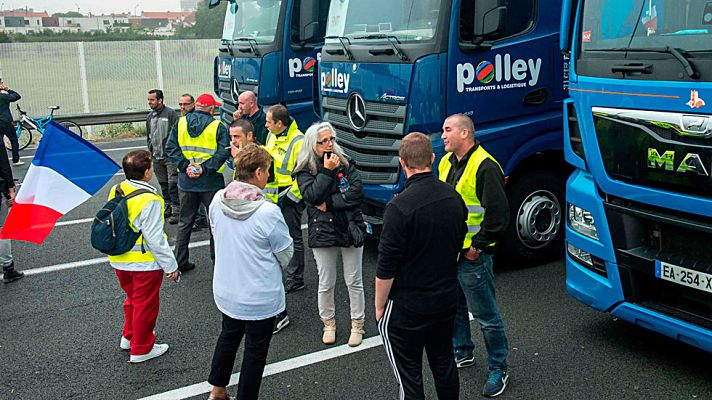Telediario 1 - Protesta de los habitantes de Calais para reclamar que se desmantele el campamento de inmigrantes