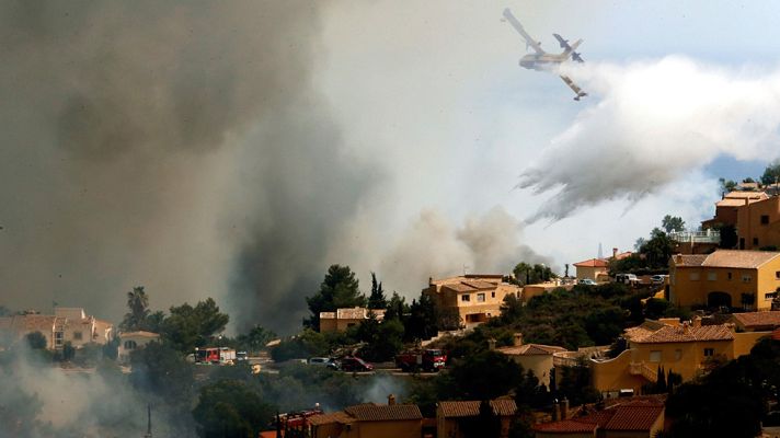 Telediario 1 - Evoluciona favorablemente el incendio de Jávea