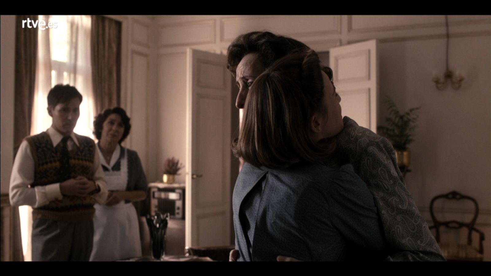 La sonata del silencio - Marta acude a Fermina en busca de ayuda - La sonata del silencio | Ver