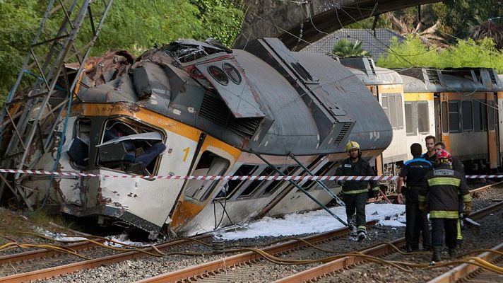 Informativo 24h - Tres muertos tras descarrilar un tren en O Porriño
