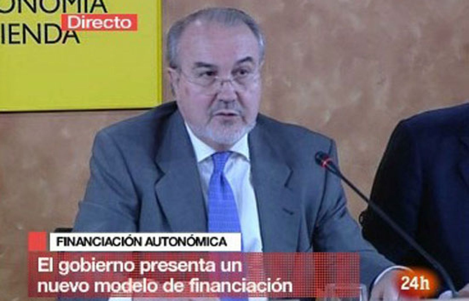 Solbes presenta la reforma de financiación autonómica | Ver