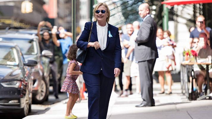 Telediario 1 - Diagnostican a Hillary Clinton con neumonía tras el vahído sufrido en Nueva York