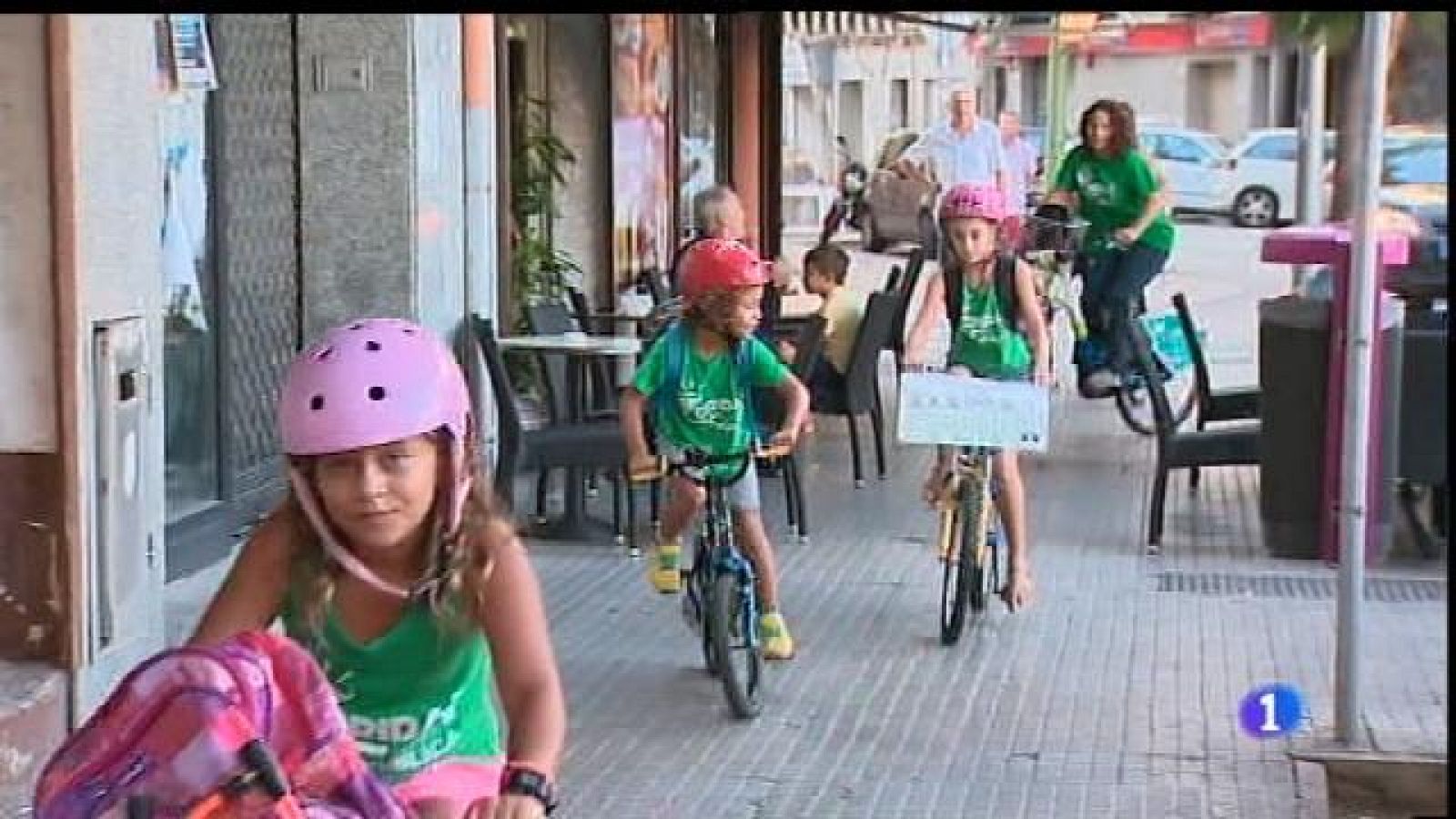 A l'escola en bicicleta